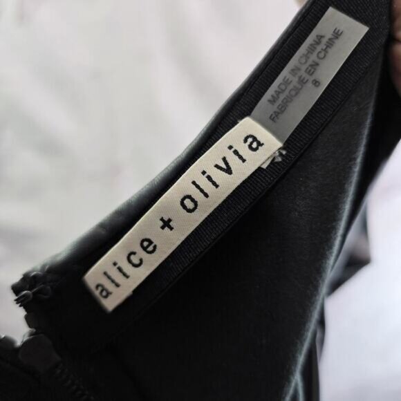 Alice + Olivia Skirt Womens 8 Medium Black Faux Vegan Leather Asymmetric Wrap - Picture 3 of 11